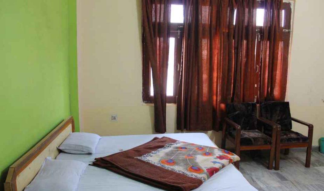 Hotel Vardaan Kankhal Экстерьер фото